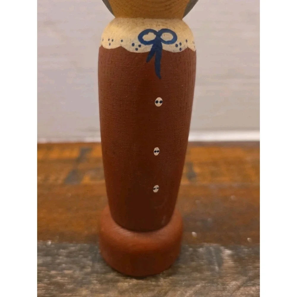 Wooden Ships add touch
